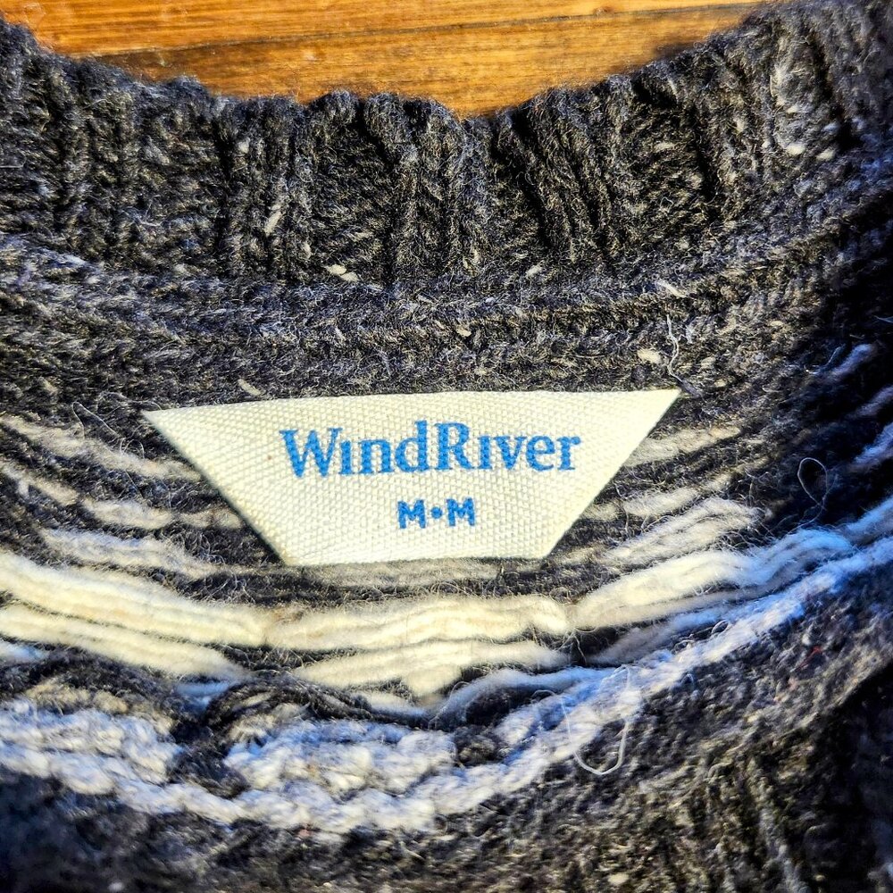 Like New Condition Wind River Sweater